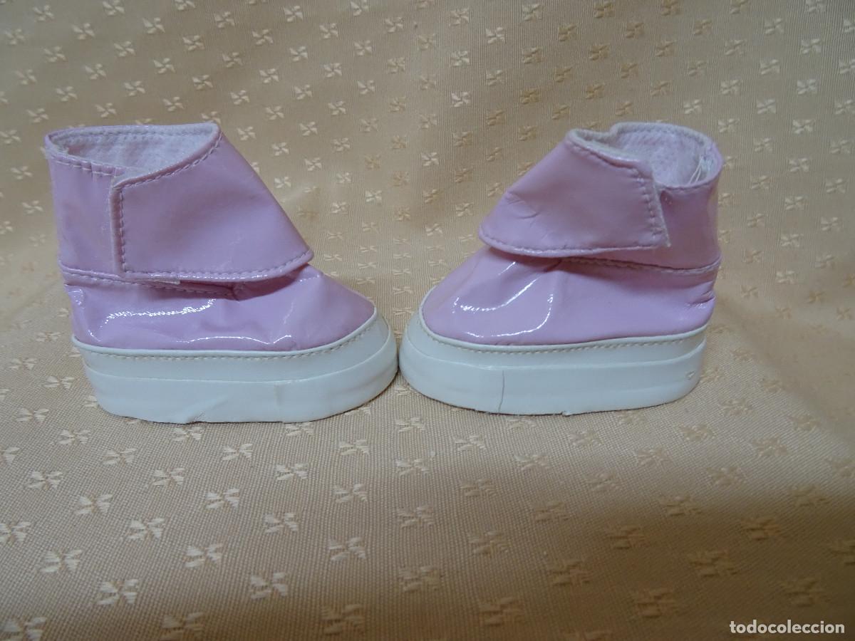 Mu&ntilde;ecas Nancy y Lucas: Botas rosa de Nieve-invierno de Nancy - Foto 3
