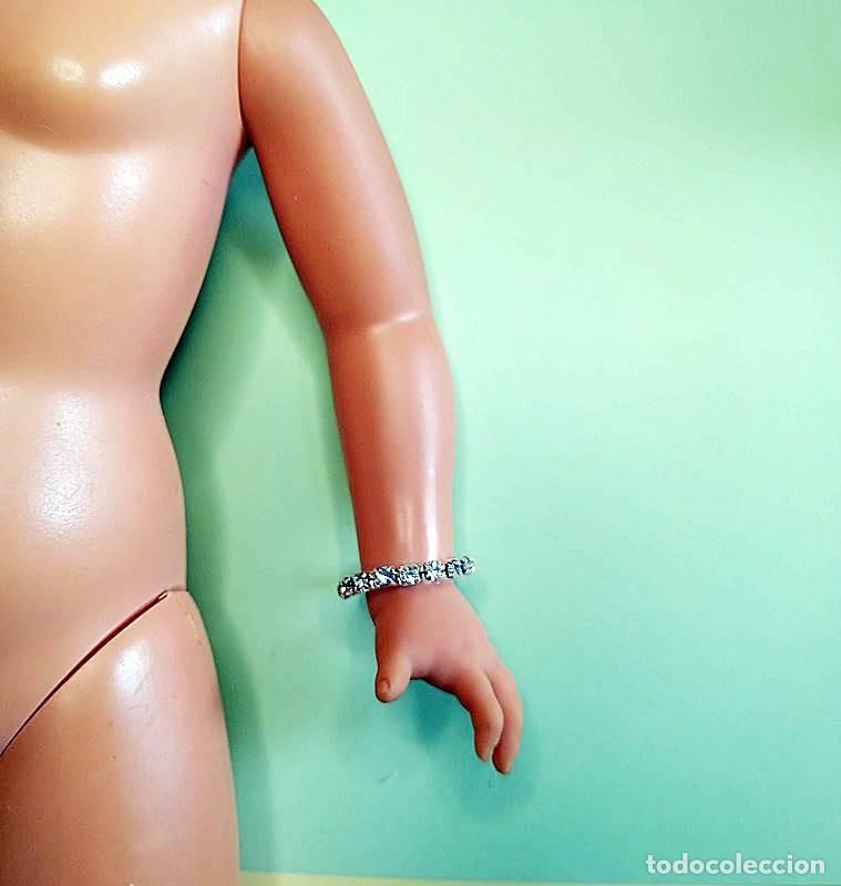 Mu&ntilde;ecas Nancy y Lucas: Pulsera diamantes mu&ntilde;eca Nancy de Famosa - Foto 3