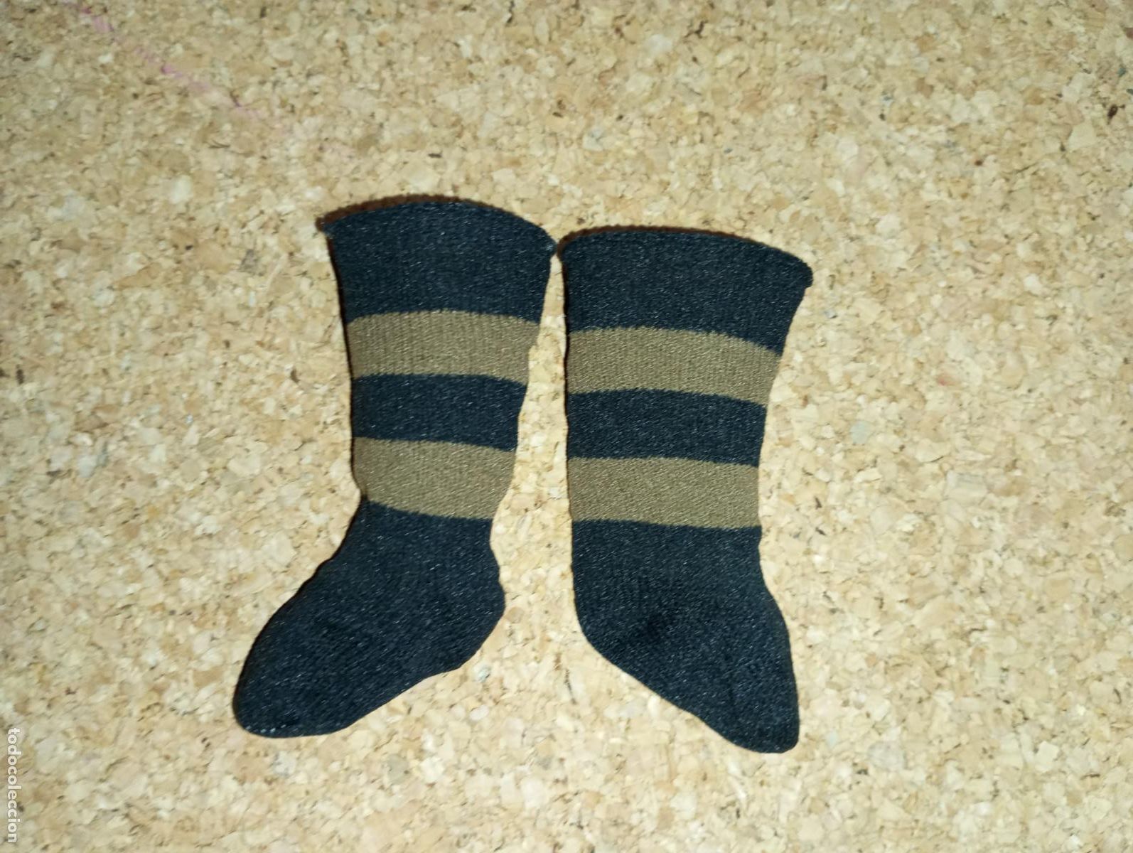 Mu&ntilde;ecas Nancy y Lucas: Raros calcetines de mu&ntilde;eca Nancy - Foto 1
