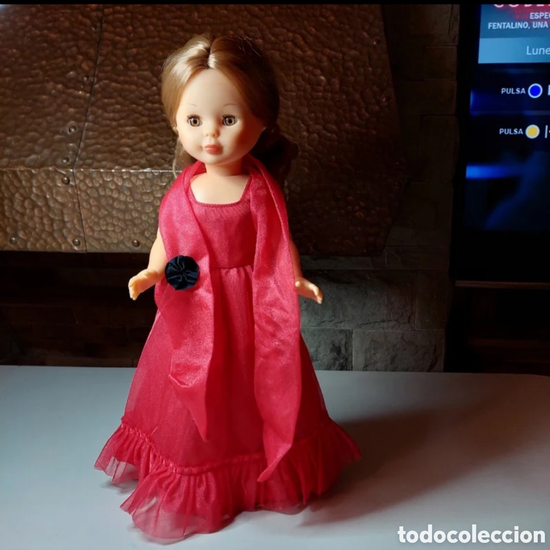 Mu&ntilde;ecas Nancy y Lucas: Nancy con vestido de gala, zapatos y pendientes - Foto 2
