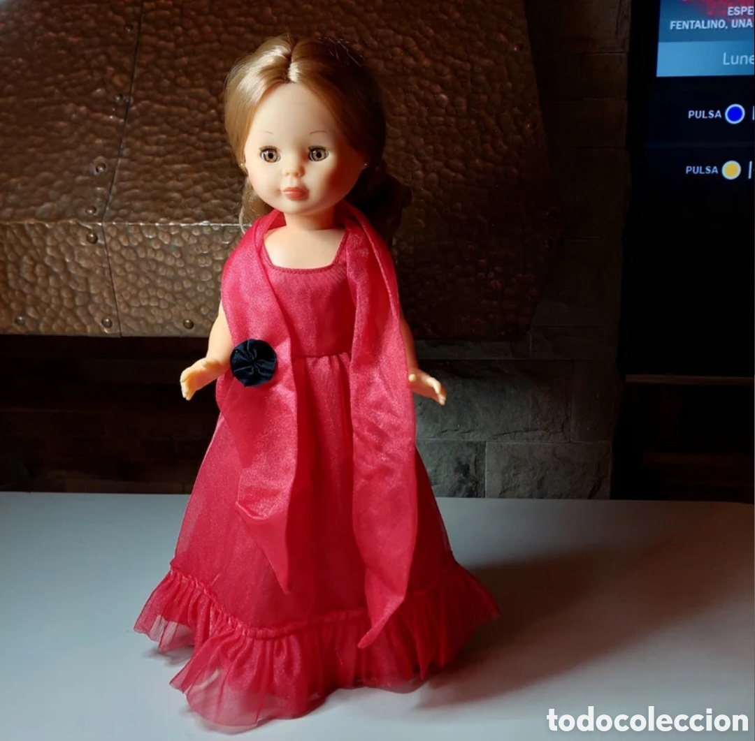Mu&ntilde;ecas Nancy y Lucas: Nancy con vestido de gala, zapatos y pendientes - Foto 1