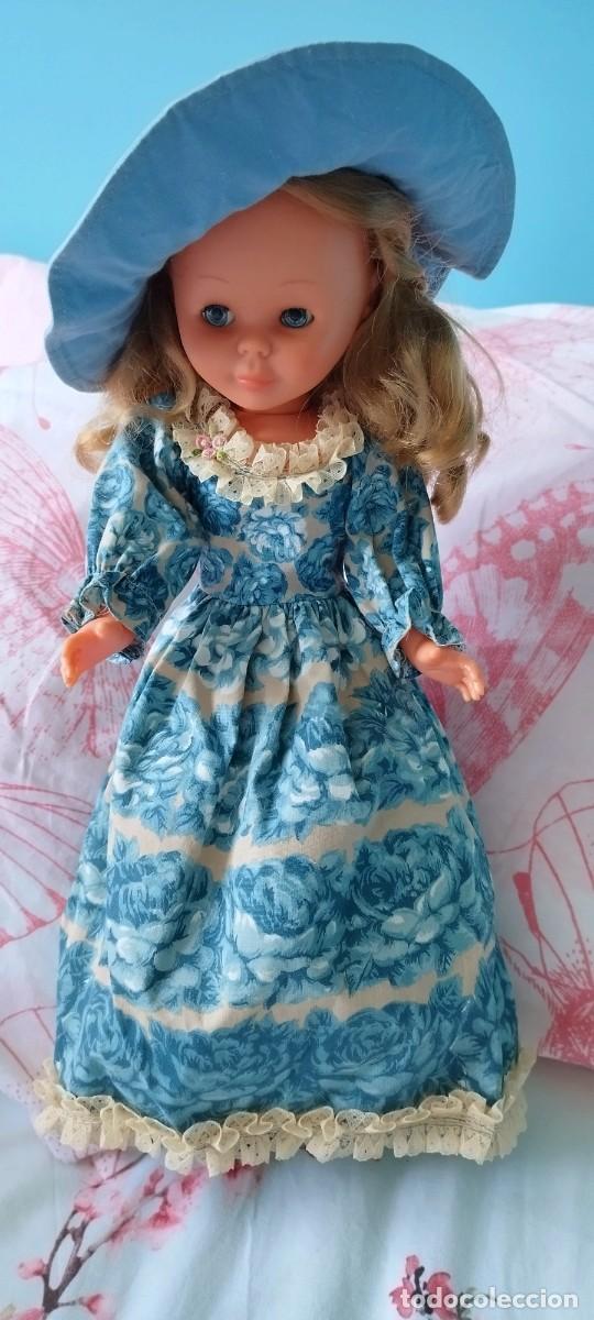 Mu&ntilde;ecas Nancy y Lucas: Nancy vestido original nostalgia azul - Foto 1