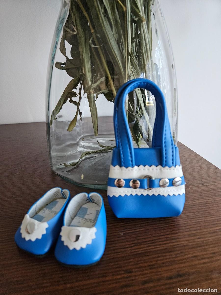 Mu&ntilde;ecas Nancy y Lucas: Conjunto de zapatos y bolso Nancy - Foto 1