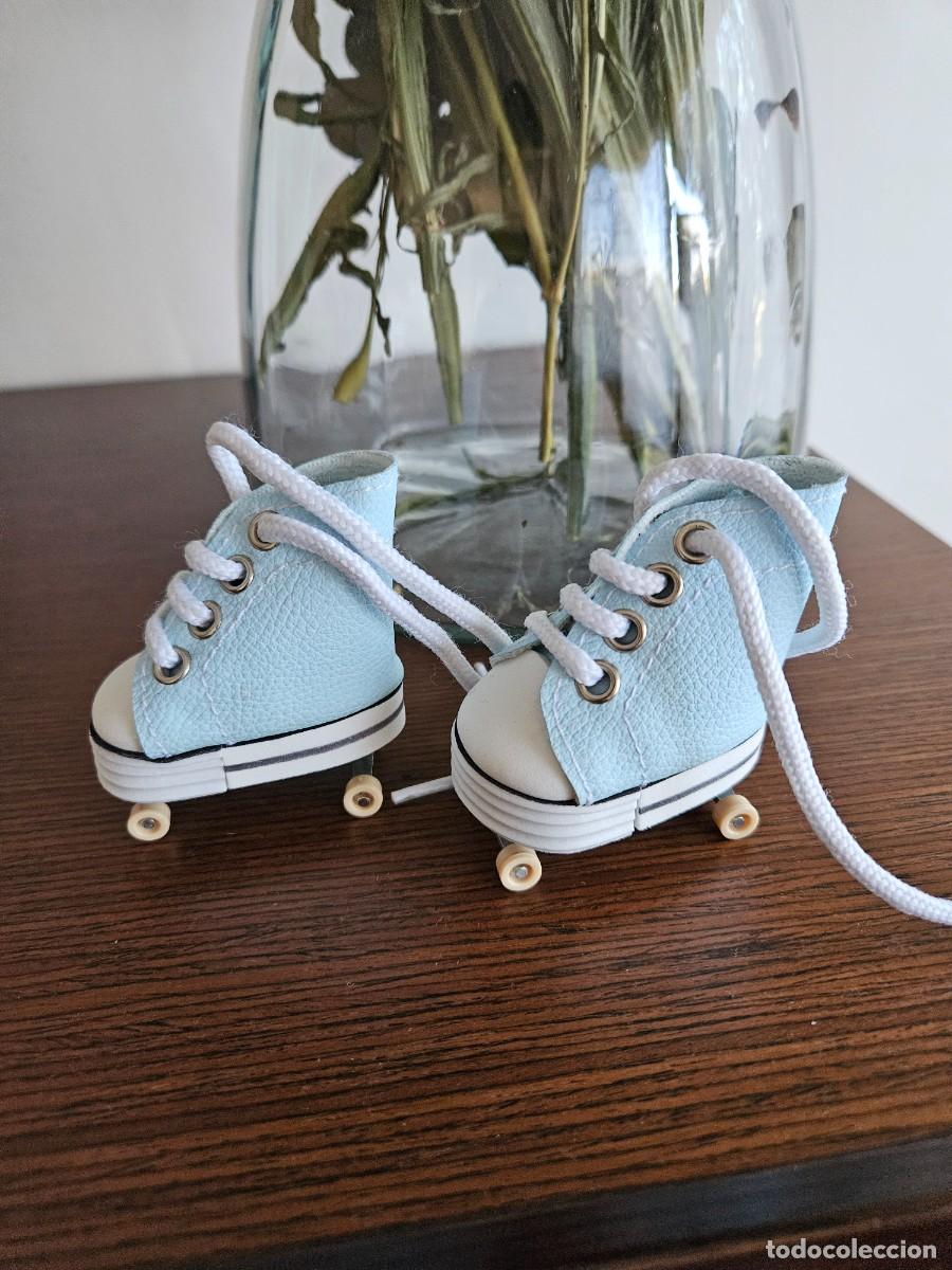 Mu&ntilde;ecas Nancy y Lucas: Patines botas tipo converse Nancy - Foto 2