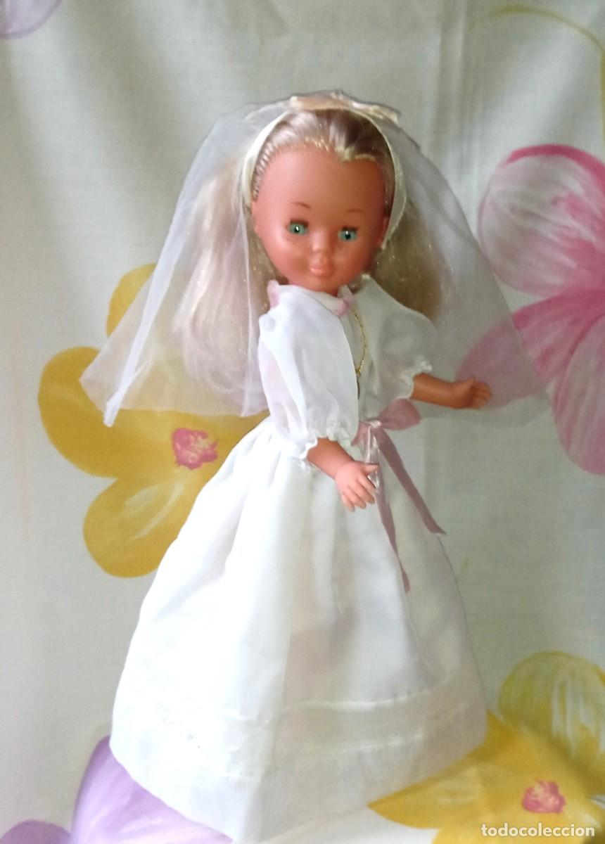 Mu&ntilde;ecas Nancy y Lucas: VESTIDO COMUNION NANCY ORIGINAL - Foto 4