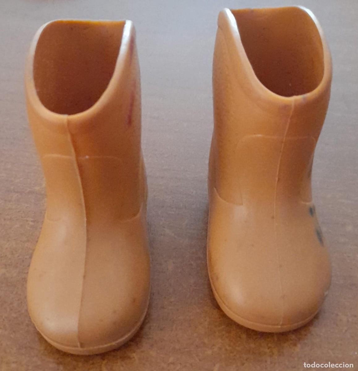 Mu&ntilde;ecas Nancy y Lucas: PAREJA DE BOTAS DE AGUA DE NANCY - Foto 1