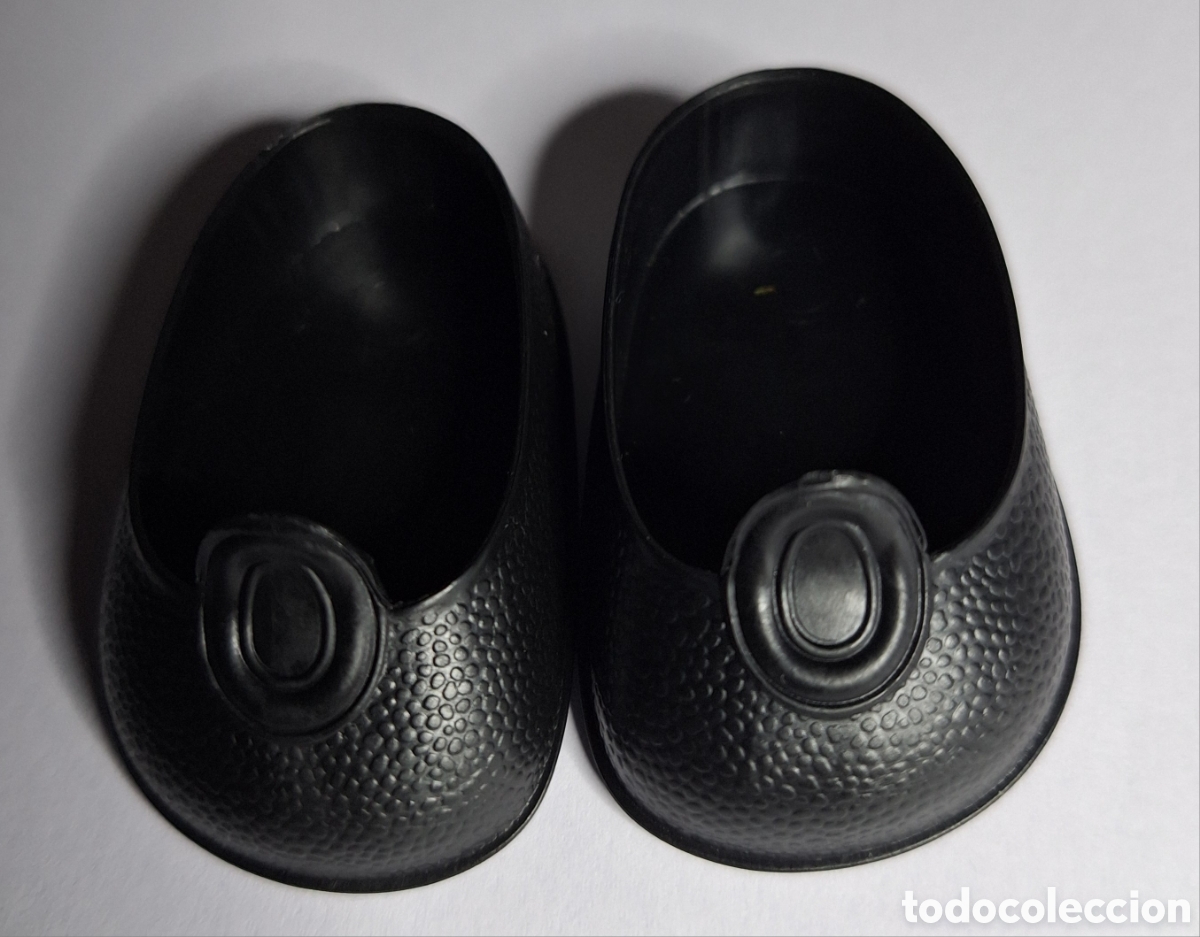 Mu&ntilde;ecas Nancy y Lucas: Zapatos de bot&oacute;n negro de Nancy - Foto 3
