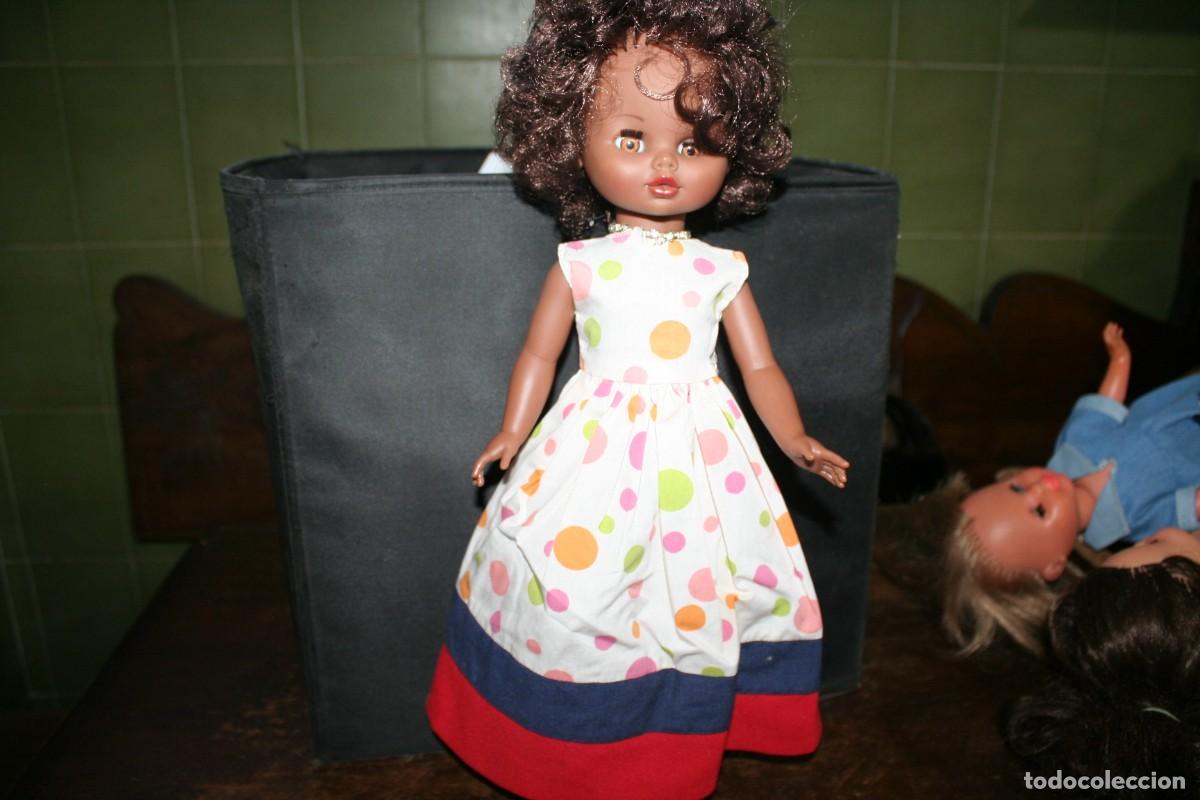 Mu&ntilde;ecas Nancy y Lucas: replica vestido mu&ntilde;eca nancy en el jardin - Foto 1