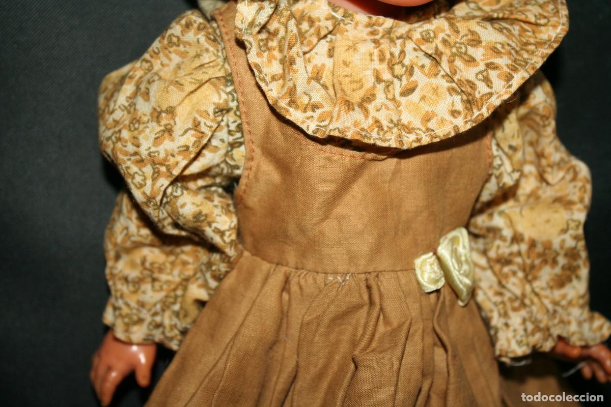 Mu&ntilde;ecas Nancy y Lucas: vestido mu&ntilde;eca nancy de epoca no original - Foto 2