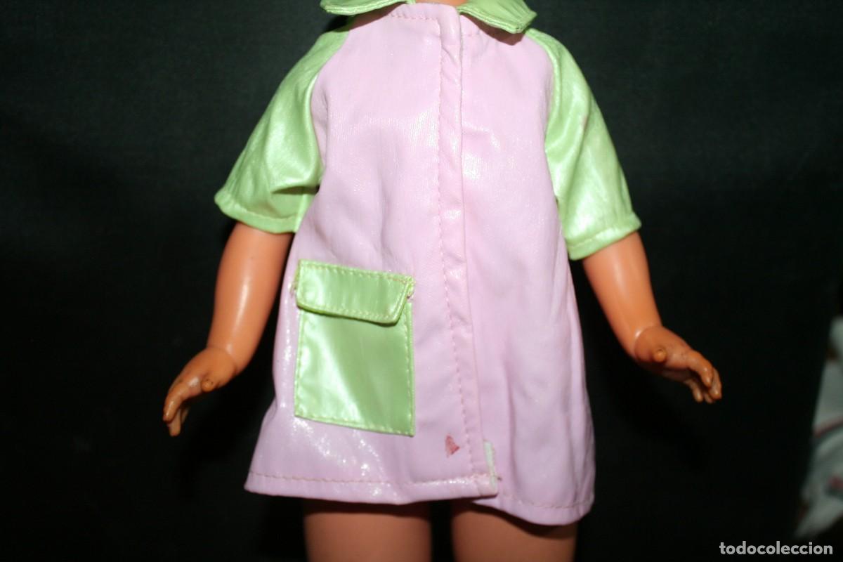 Mu&ntilde;ecas Nancy y Lucas: chubasquero mu&ntilde;eca nancy no original - Foto 1