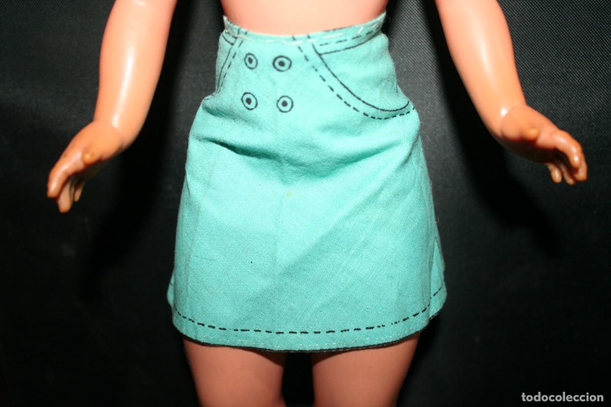 Mu&ntilde;ecas Nancy y Lucas: falda original mu&ntilde;eca nancy corta y cose - Foto 1