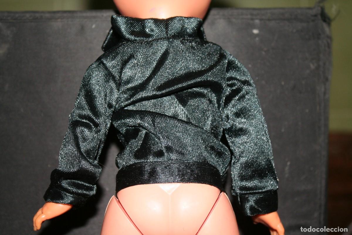Mu&ntilde;ecas Nancy y Lucas: cazadora negra original mu&ntilde;eca nancy - Foto 2