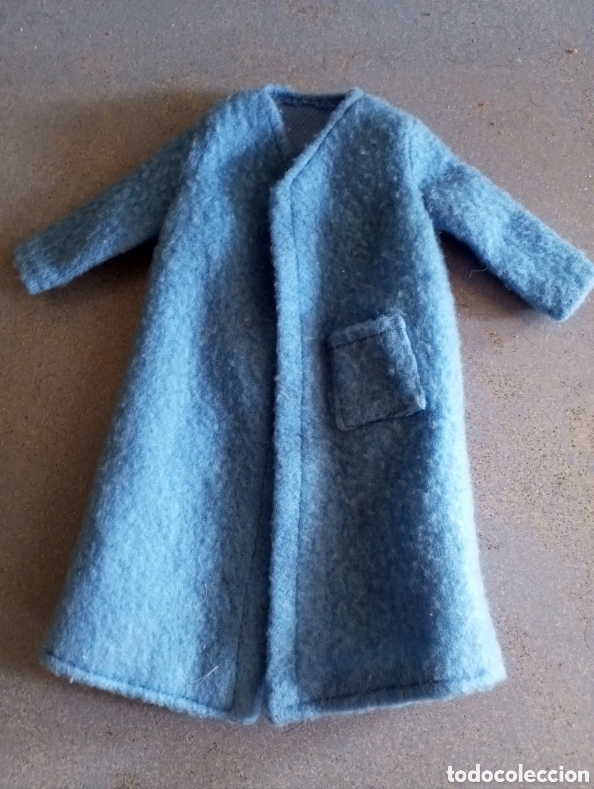 Mu&ntilde;ecas Nancy y Lucas: ANTIGUA BATA AZUL PARA MU&Ntilde;ECA NANCY - Foto 1