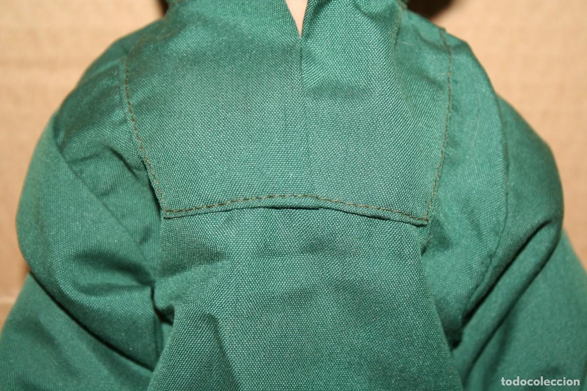 Mu&ntilde;ecas Nancy y Lucas: jersey sudadera verde modelo campera mu&ntilde;eca nancy poco uso - Foto 2