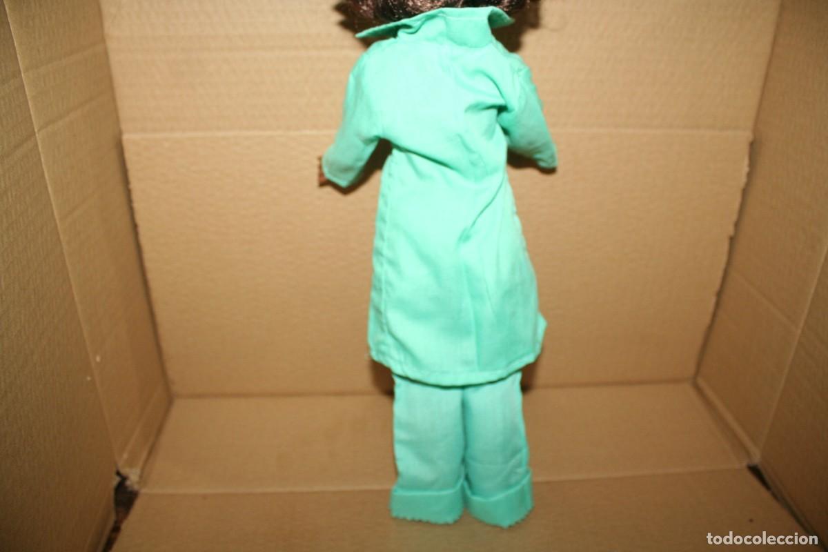 Mu&ntilde;ecas Nancy y Lucas: conjunto doctora original mu&ntilde;eca nancy new - Foto 5