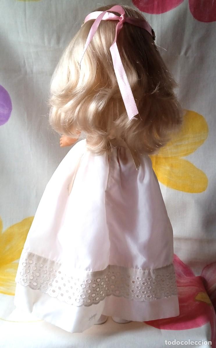 Mu&ntilde;ecas Nancy y Lucas: VESTIDO COMUNION NANCY A&Ntilde;OS 70 - Foto 4