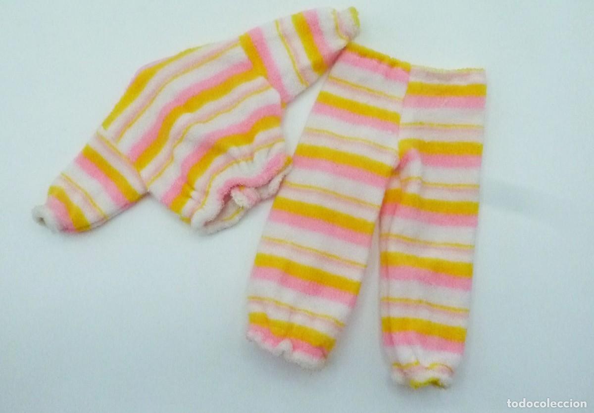 Mu&ntilde;ecas Nancy y Lucas: Chandal rayas . Nancy - Foto 1