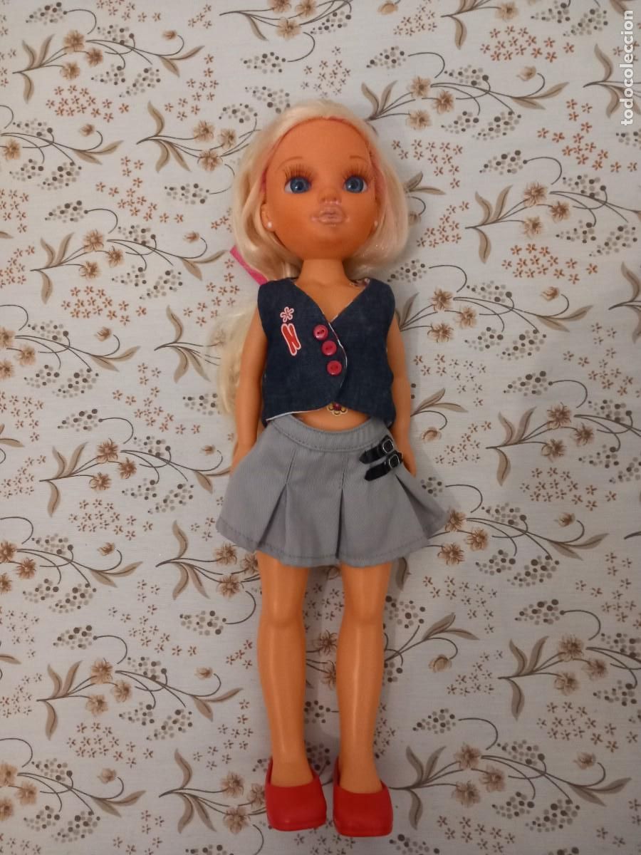 Mu&ntilde;ecas Nancy y Lucas: Mu&ntilde;eca Nancy Famosa nenuco - Foto 1