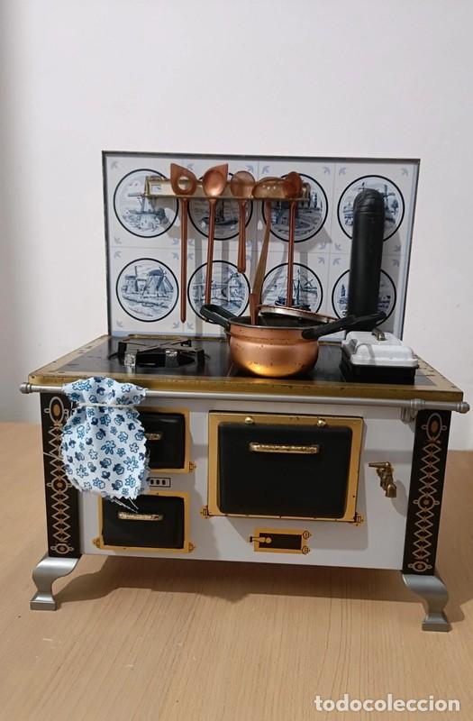 Mu&ntilde;ecas Nancy y Lucas: Cocina vintage Alemana con accesorios - Foto 3