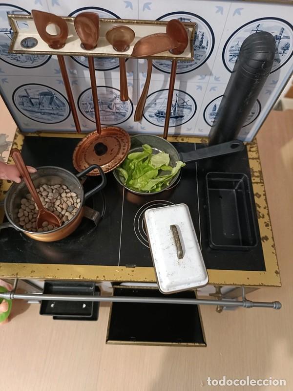 Mu&ntilde;ecas Nancy y Lucas: Cocina vintage Alemana con accesorios - Foto 4