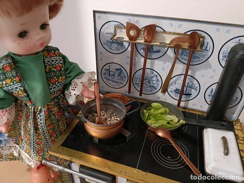 Mu&ntilde;ecas Nancy y Lucas: Cocina vintage Alemana con accesorios - Foto 5