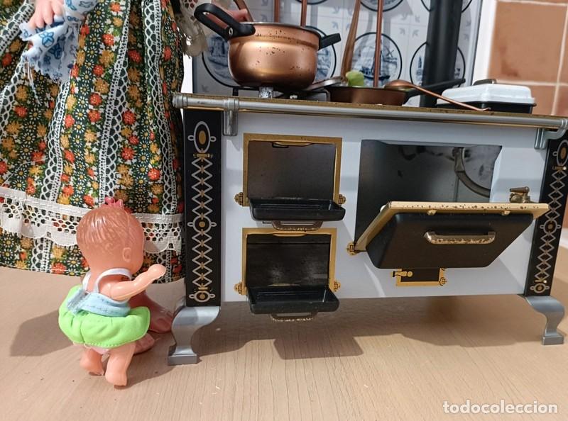 Mu&ntilde;ecas Nancy y Lucas: Cocina vintage Alemana con accesorios - Foto 12