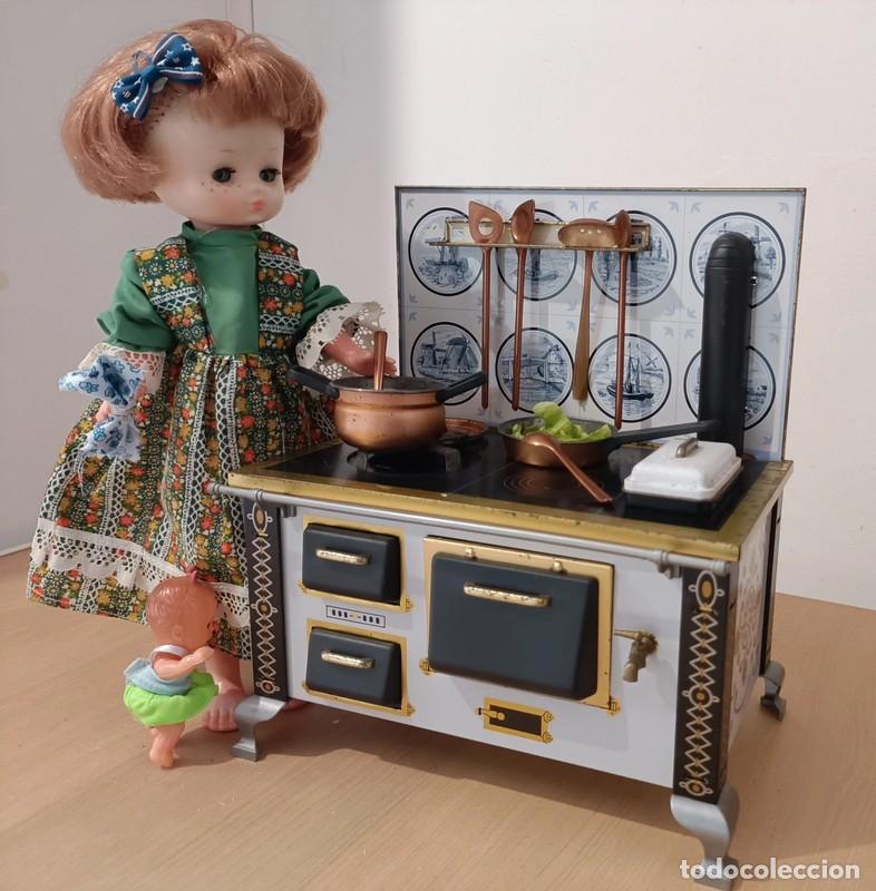 Mu&ntilde;ecas Nancy y Lucas: Cocina vintage Alemana con accesorios - Foto 13
