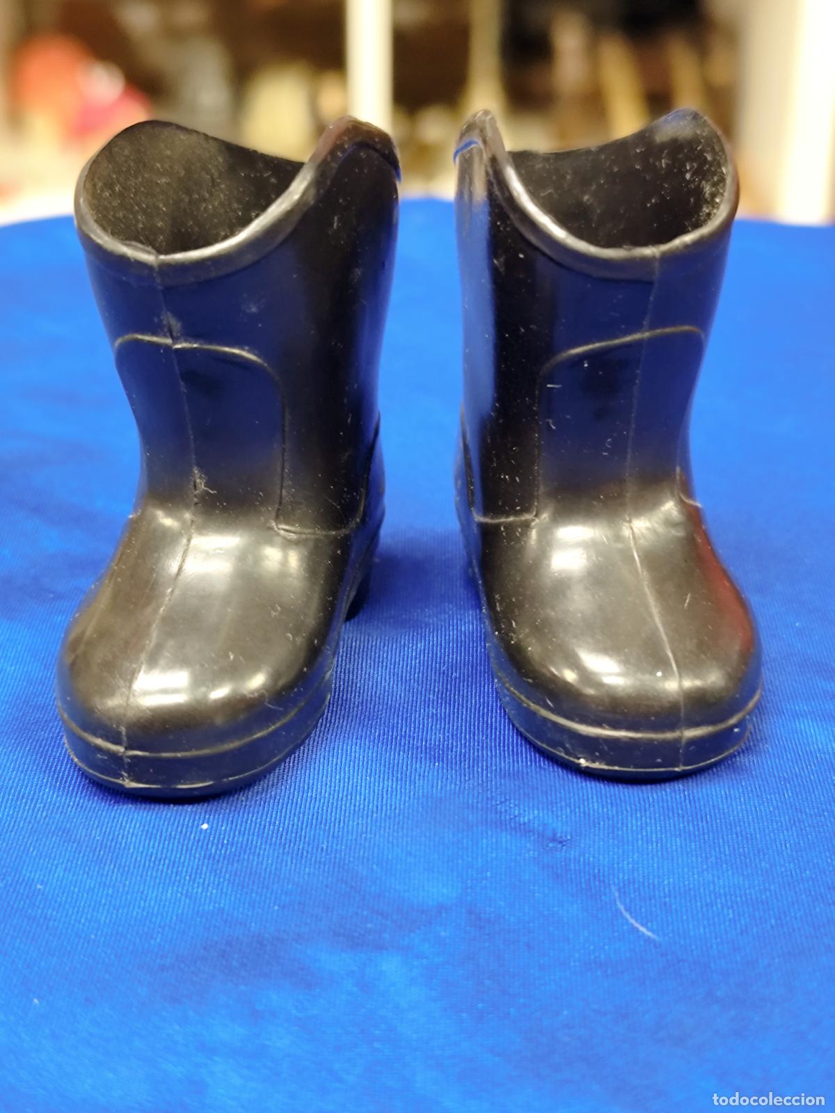 Mu&ntilde;ecas Nancy y Lucas: BOTAS NEGRAS NANCY DE FAMOSA - Foto 1