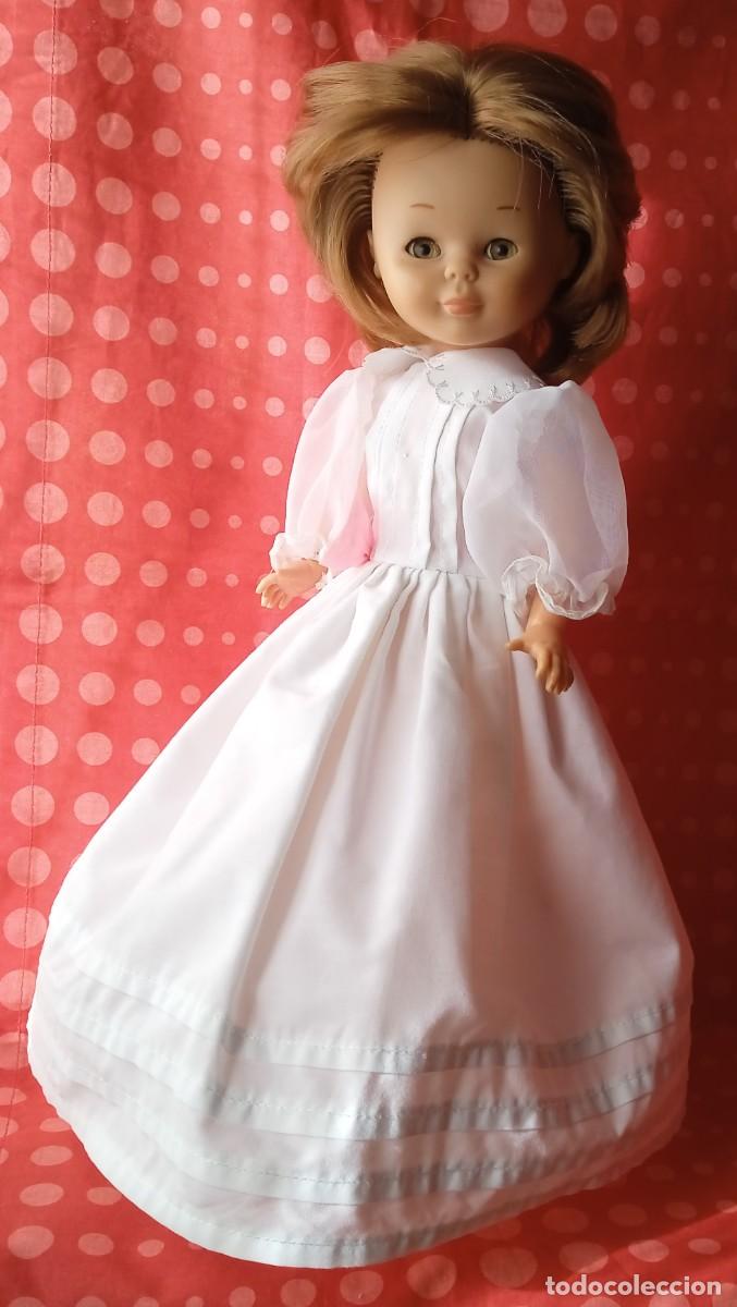 Mu&ntilde;ecas Nancy y Lucas: VESTIDO COMUNION NANCY - Foto 3