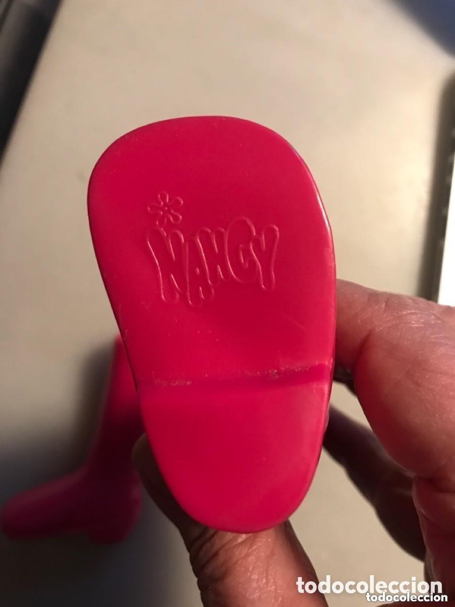 Mu&ntilde;ecas Nancy y Lucas: Par de botas rosas para mu&ntilde;eca Nancy New - Foto 2