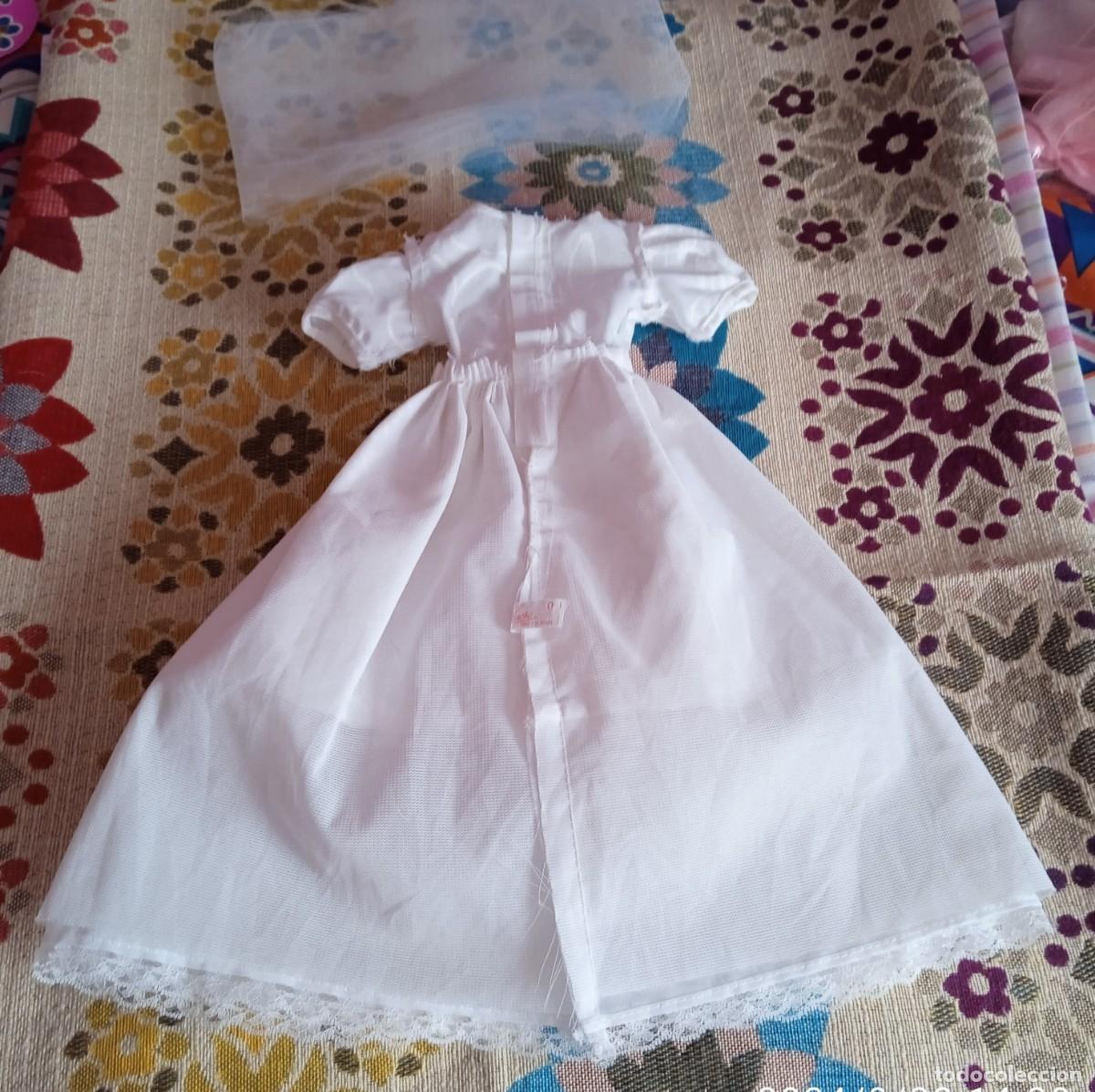 Mu&ntilde;ecas Nancy y Lucas: VESTIDO COMUNION NANCY CON VELO ORIGINAL - Foto 11