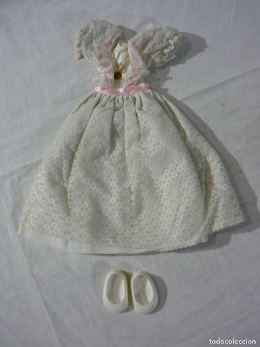 Mu&ntilde;ecas Nancy y Lucas: Vestido de comuni&oacute;n de Nancy de Famosa - Foto 2