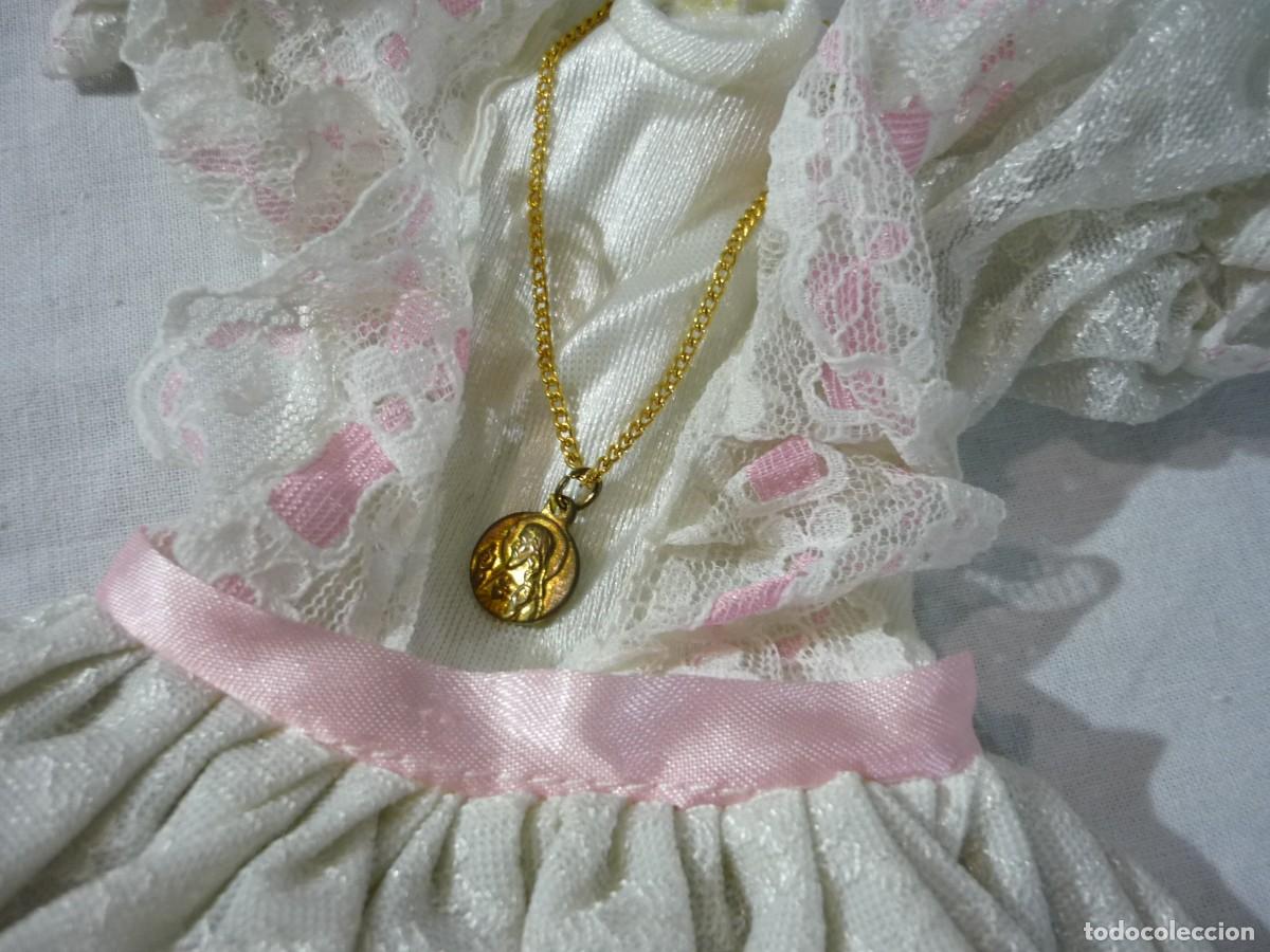 Mu&ntilde;ecas Nancy y Lucas: Vestido de comuni&oacute;n de Nancy de Famosa - Foto 4