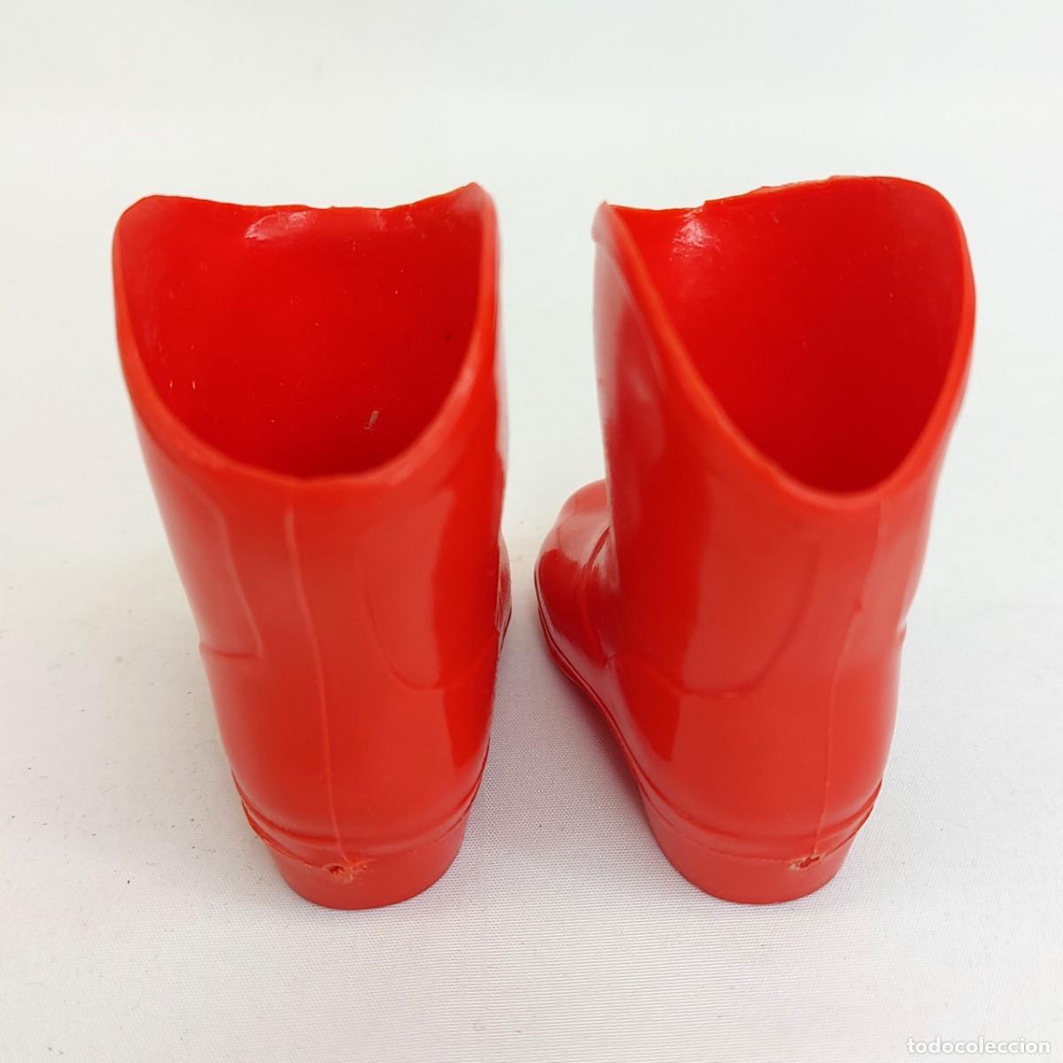 Mu&ntilde;ecas Nancy y Lucas: BOTAS ROJAS DE MU&Ntilde;ECA NANCY DE FAMOSA. - Foto 2