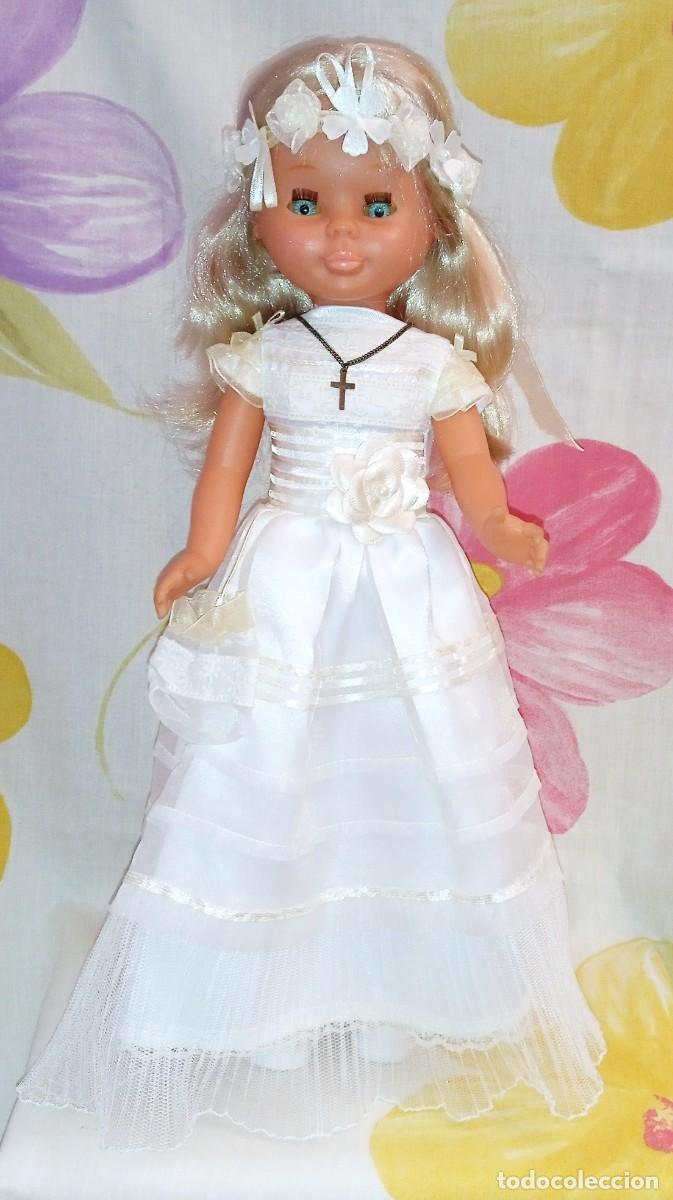 Mu&ntilde;ecas Nancy y Lucas: VESTIDO COMUNION NANCY-A&Ntilde;O 2011 - Foto 1