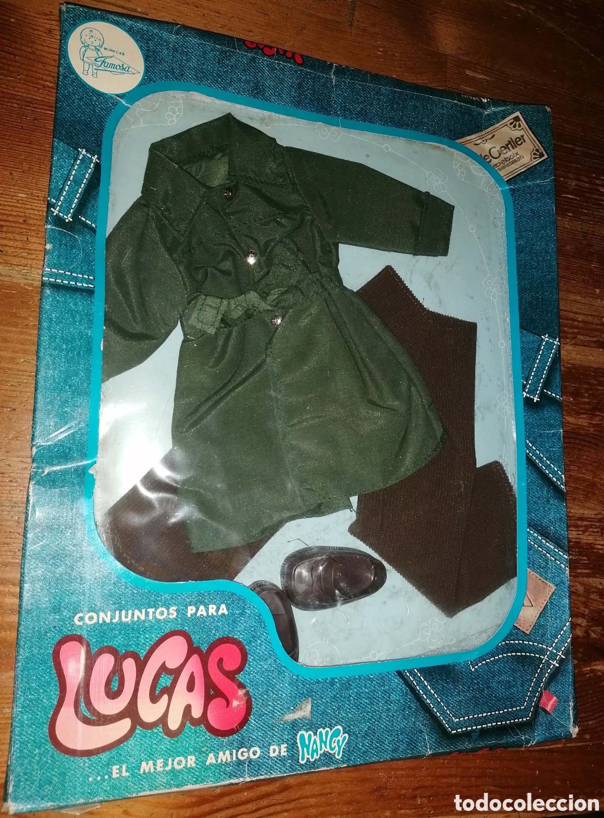 Mu&ntilde;ecas Nancy y Lucas: Conjunto para LUCAS - Gabardina - Foto 1