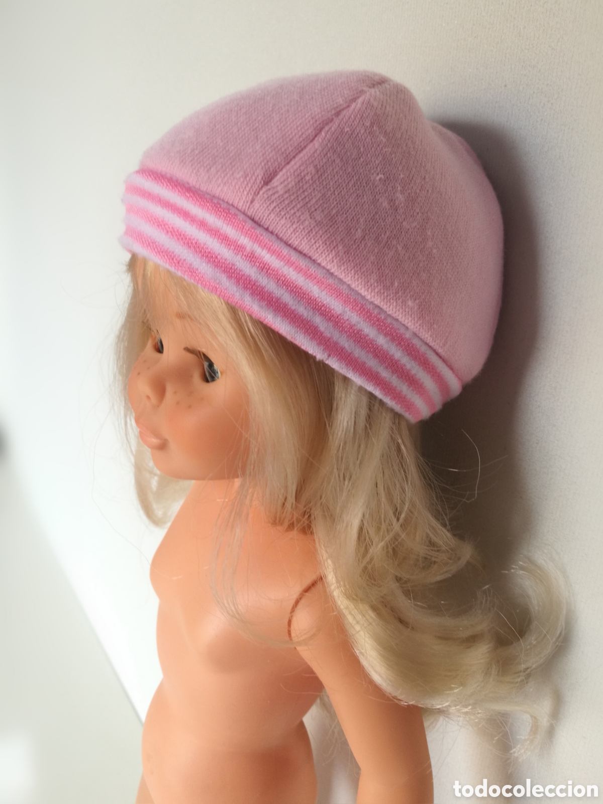 Mu&ntilde;ecas Nancy y Lucas: Gorro rosa bebe a rayas a&ntilde;os 80 v&aacute;lido para Nancy - Foto 2