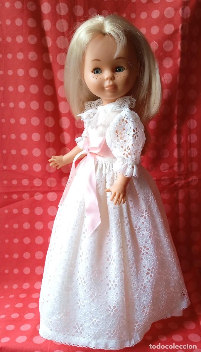 Mu&ntilde;ecas Nancy y Lucas: VESTIDO COMUNION NANCY-A&Ntilde;OS 70 - Foto 4