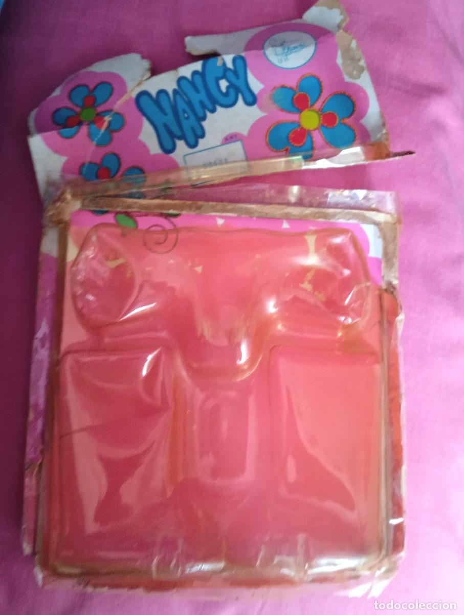 Mu&ntilde;ecas Nancy y Lucas: BLISTER VACIO DE BOTAS NANCY-A&Ntilde;OS 70 - Foto 1