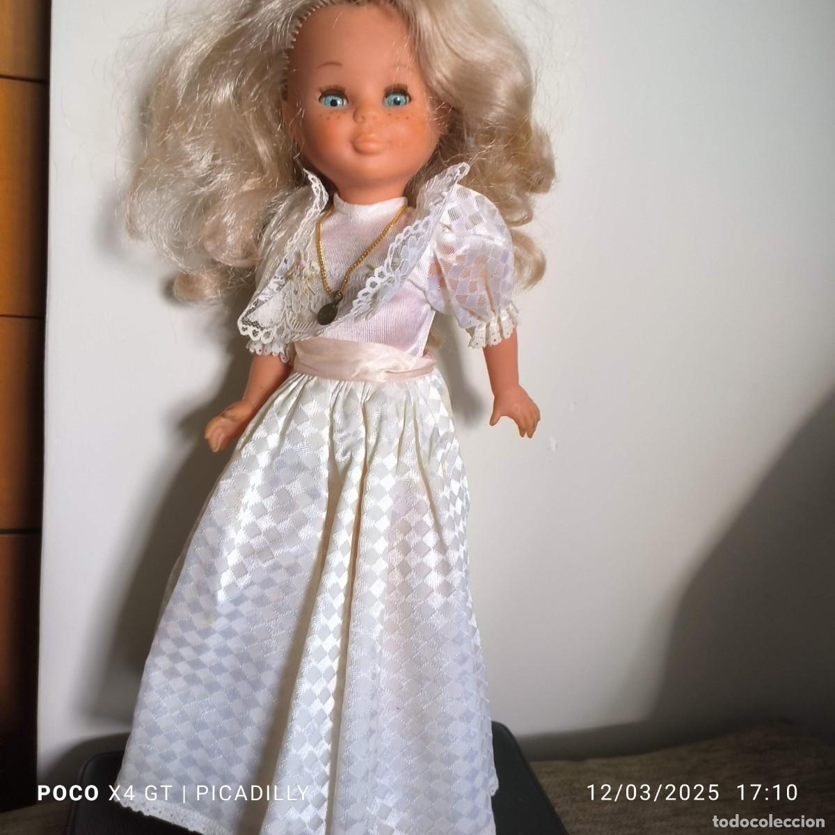 Mu&ntilde;ecas Nancy y Lucas: Nancy rubia a&ntilde;os 80 iris azul moderno - Foto 1