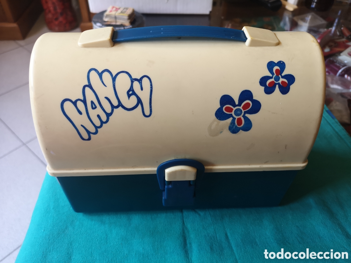 Mu&ntilde;ecas Nancy y Lucas: Cofre o maleta de la Nancy - Foto 1