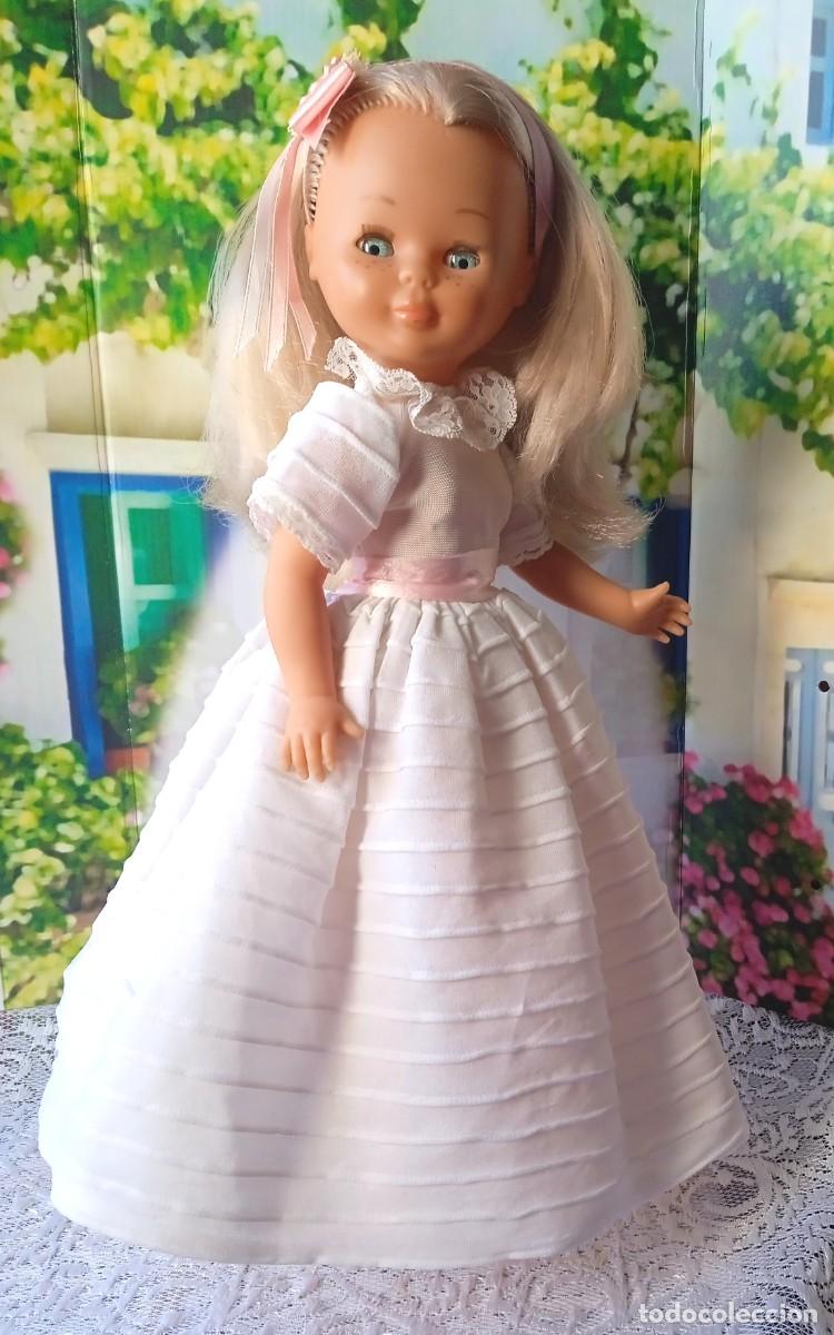 Mu&ntilde;ecas Nancy y Lucas: VESTIDO COMUNION NANCY-A&Ntilde;OS 70 - Foto 2