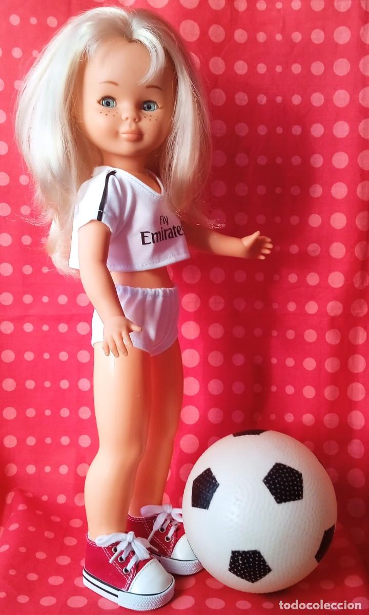 Mu&ntilde;ecas Nancy y Lucas: EQUIPACION REAL MADRID PARA NANCY - Foto 2