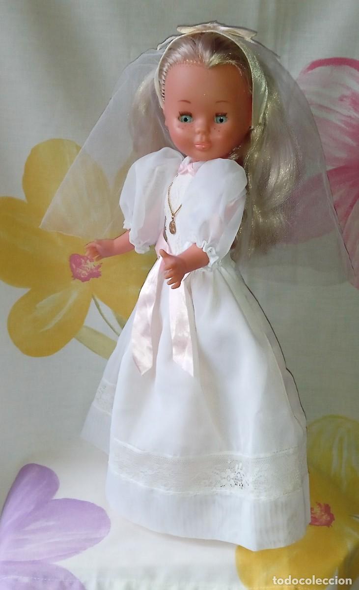 Mu&ntilde;ecas Nancy y Lucas: VESTIDO COMUNION NANCY - Foto 4