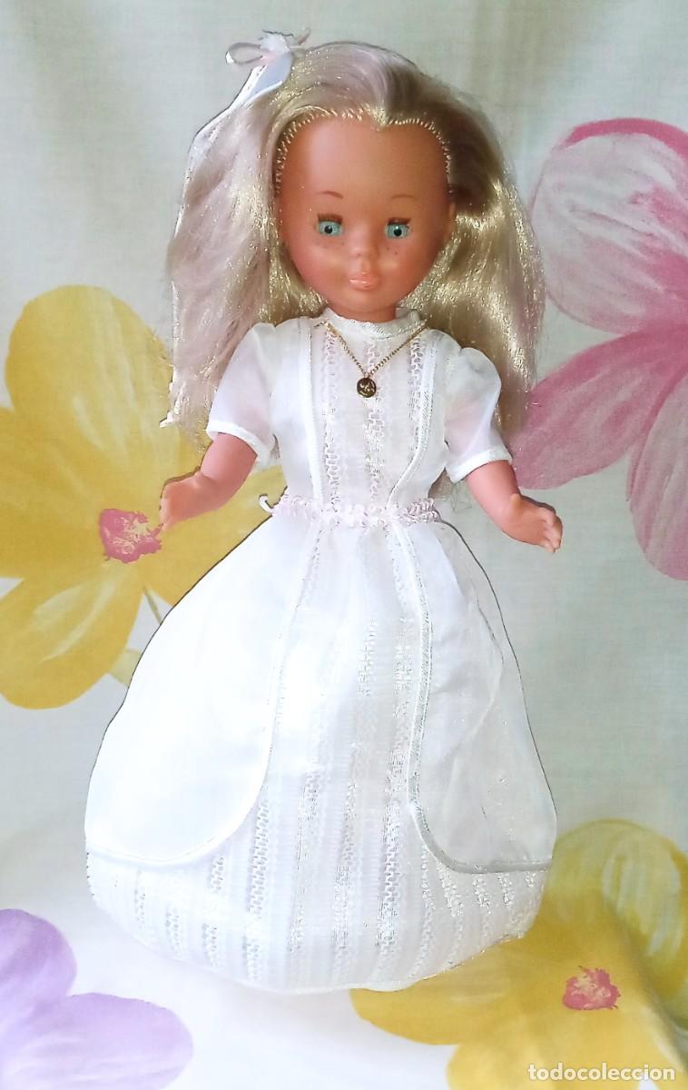 Mu&ntilde;ecas Nancy y Lucas: VESTIDO COMUNION NANCY-A&Ntilde;OS 90 - Foto 1