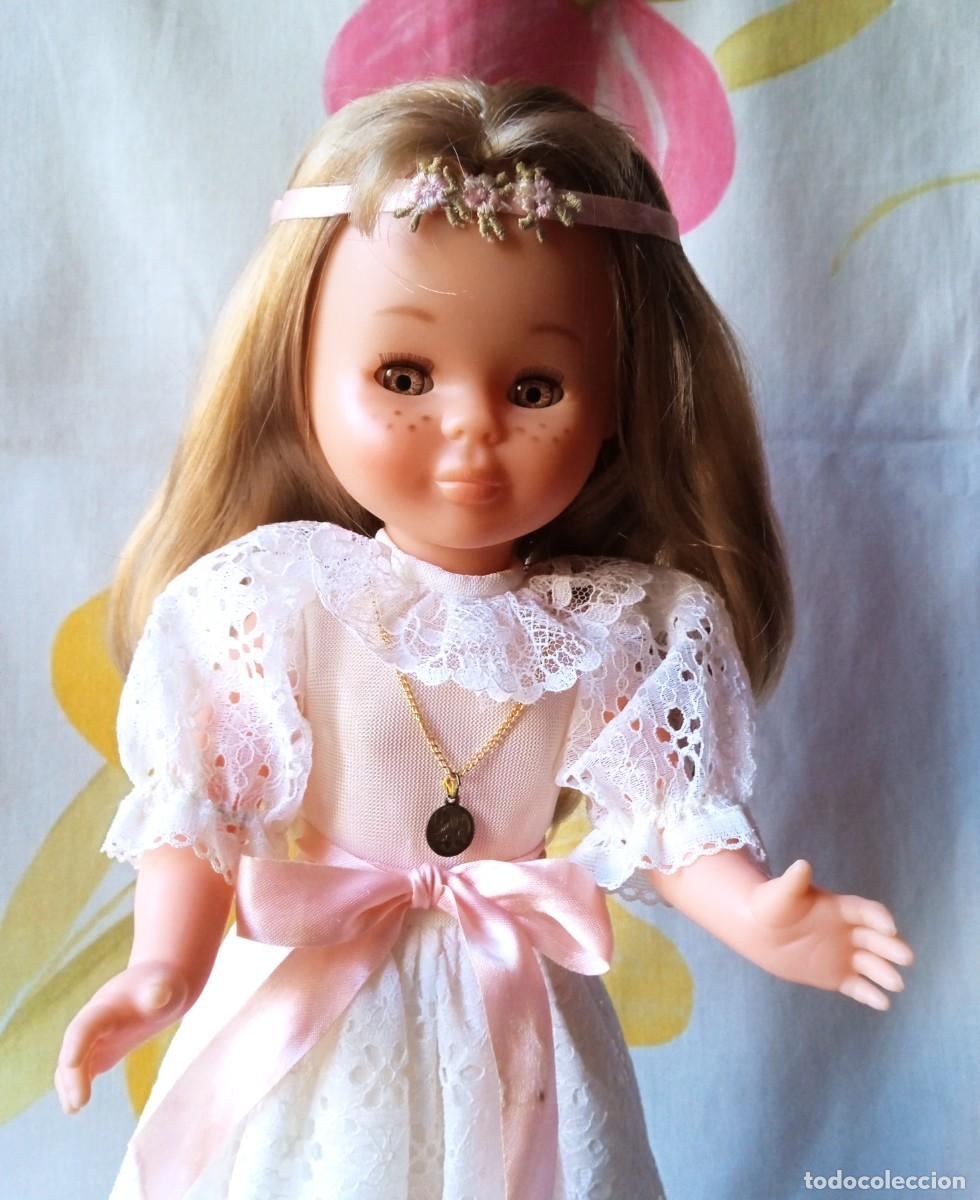 Mu&ntilde;ecas Nancy y Lucas: VESTIDO COMUNION NANCY - Foto 3