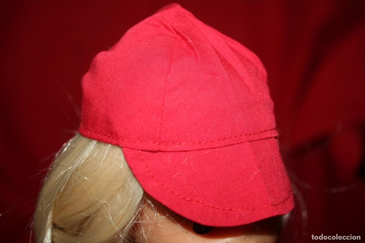 Mu&ntilde;ecas Nancy y Lucas: gorra roja mu&ntilde;eca lesly ? - Foto 1