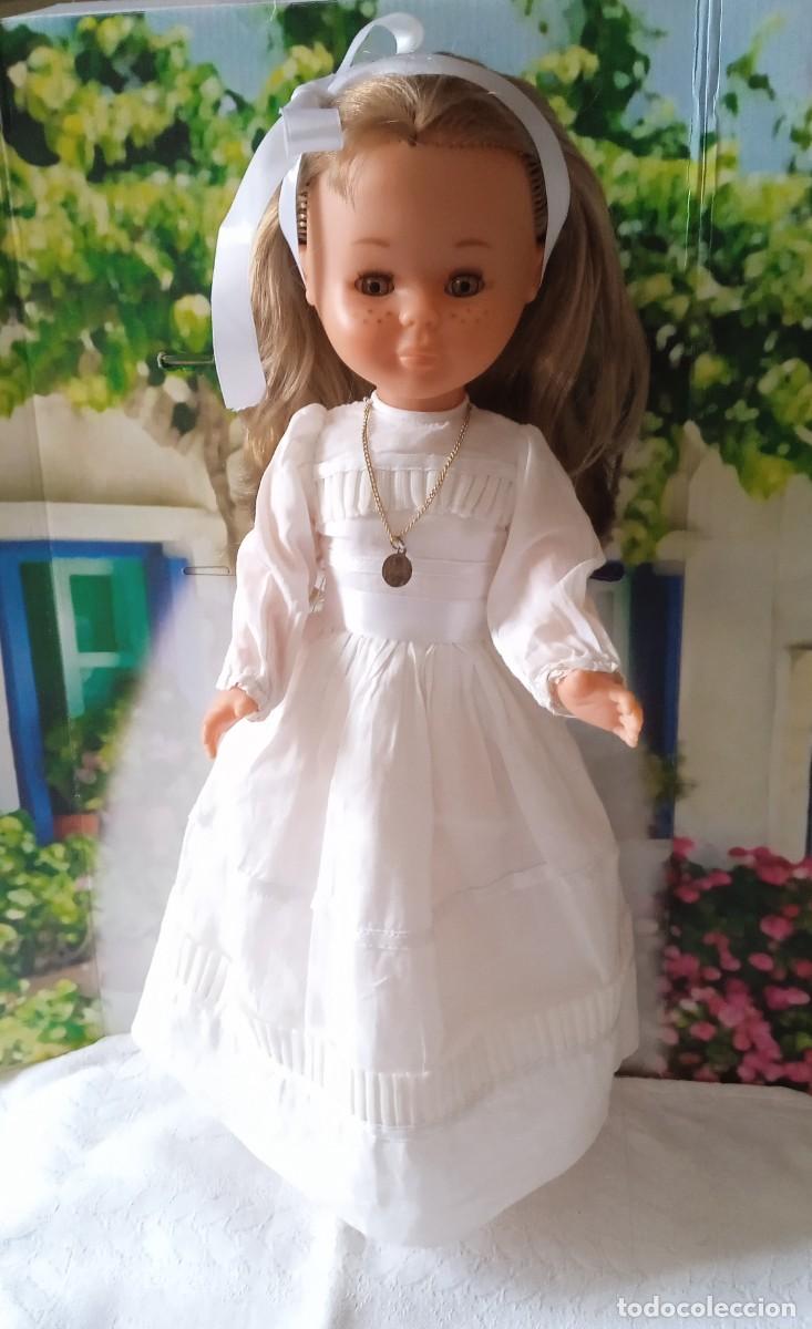 Mu&ntilde;ecas Nancy y Lucas: VESTIDO COMUNION NANCY A&Ntilde;OS 70 - Foto 1
