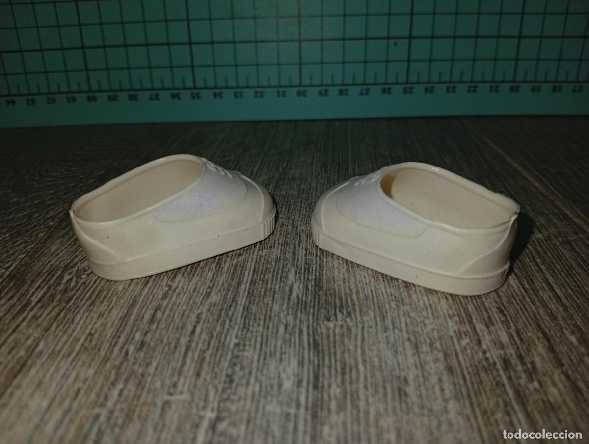 Mu&ntilde;ecas Nancy y Lucas: Zapatos blancos mocasines de mu&ntilde;eca Nancy - Foto 4