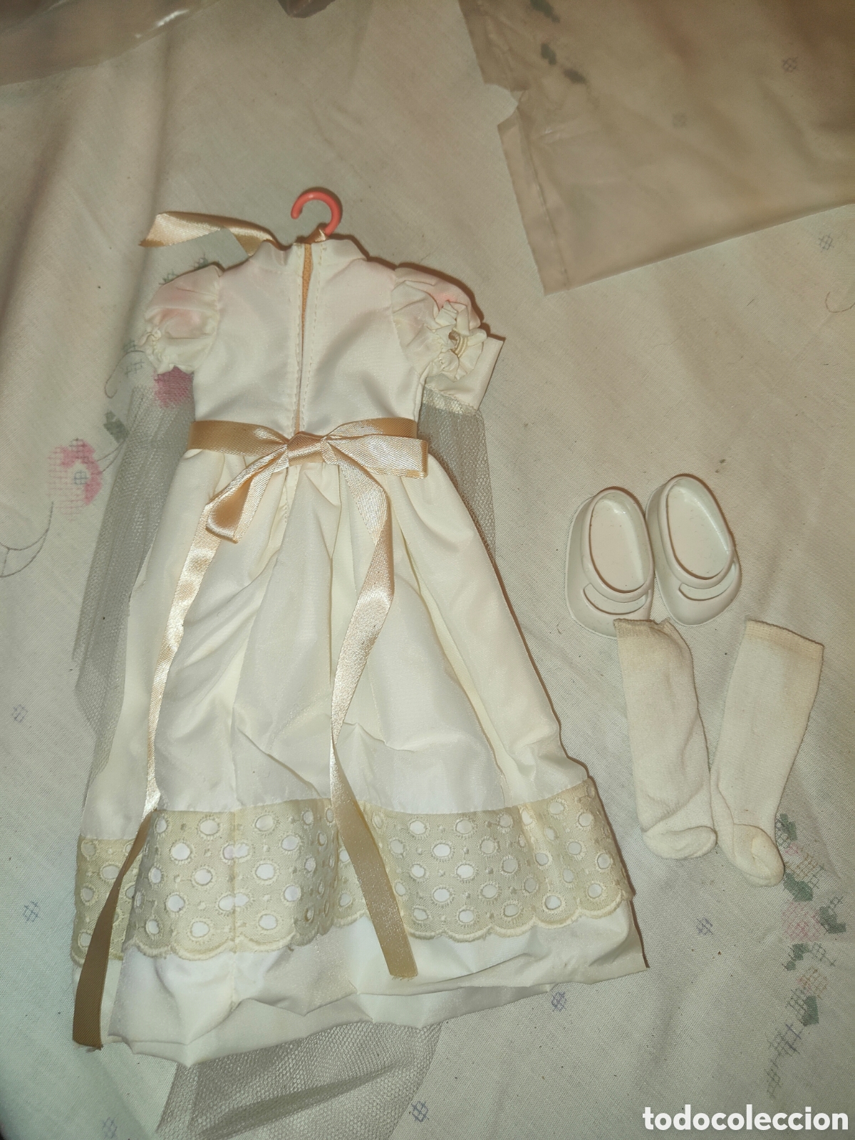 Mu&ntilde;ecas Nancy y Lucas: VESTIDO COMUNI&Oacute;N LESLY - Foto 1